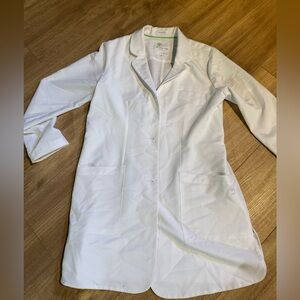 Lab coat womens